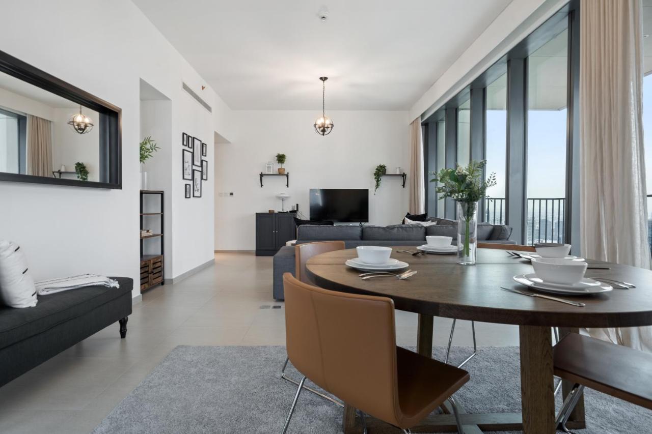 Breathtaking City Views From Dt Apt With Terrace Dubai Exterior foto