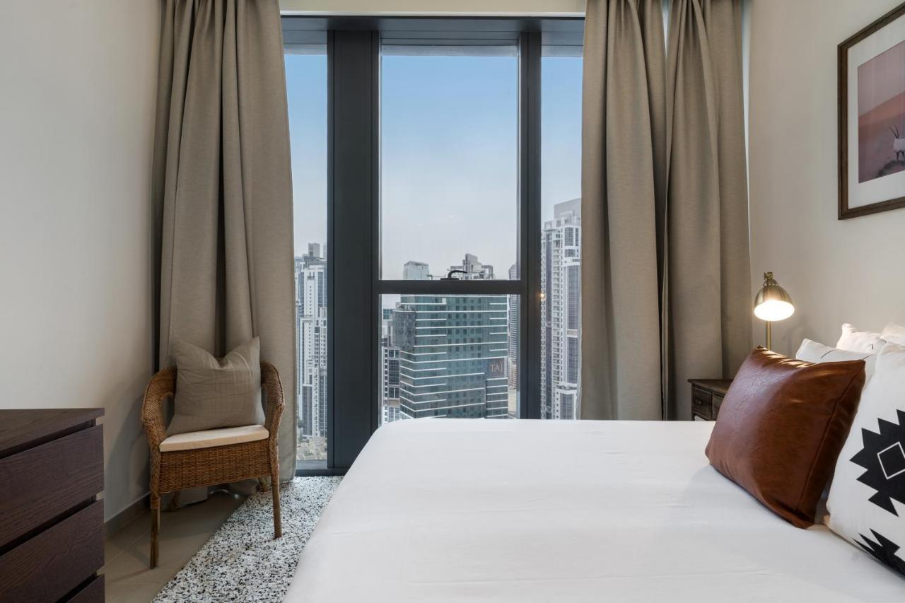 Breathtaking City Views From Dt Apt With Terrace Dubai Exterior foto